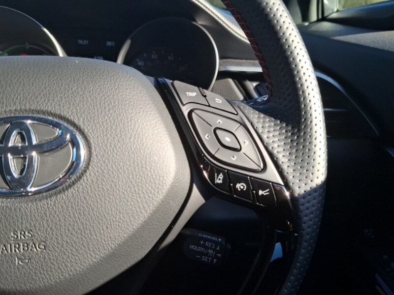 Used Toyota C-HR 2023 for sale - 77938976: Photo 16