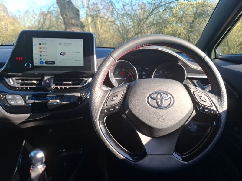 Used Toyota C-HR 2023 for sale - 77938976: Photo 2