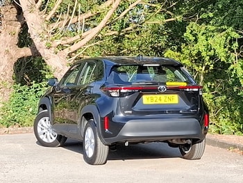 Used Toyota Yaris Cross 2024 for sale - 79360987: Photo
