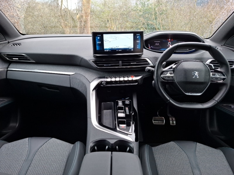 Used Peugeot 3008 2023 for sale - 77908301: Photo 2