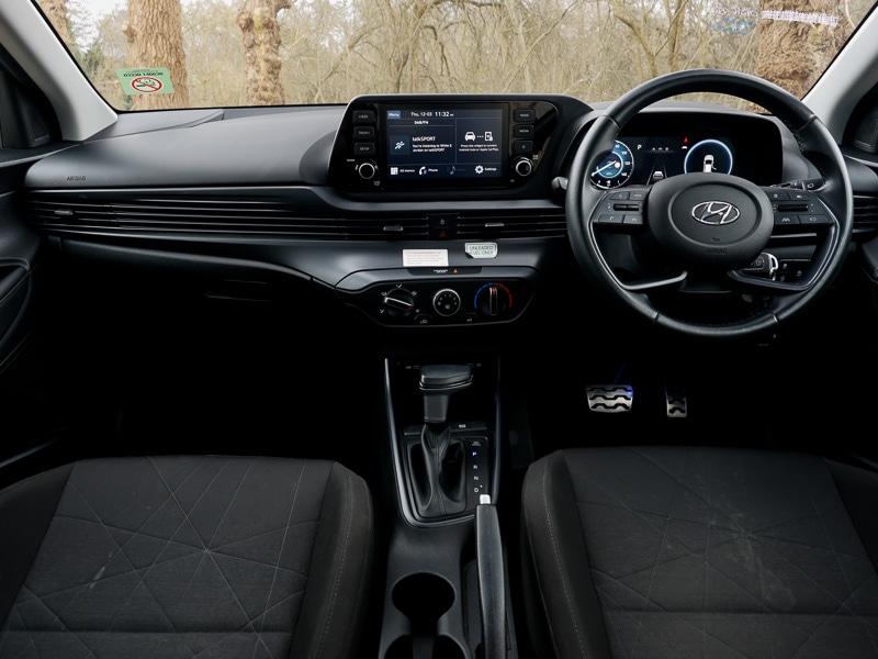 Used Hyundai BAYON 2023 for sale - 77873852: Photo 2