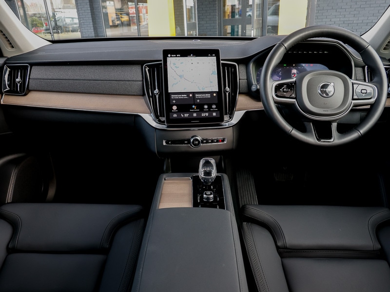 Used Volvo XC90 2025 for sale - 77694826: Photo 2