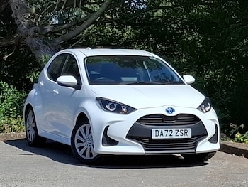 Used Toyota Yaris 2023 for sale - 79223670: Photo