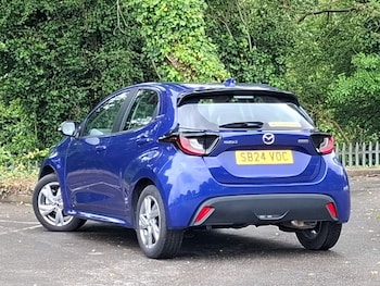 Used Mazda Mazda2 HYBRID 2024 for sale - 78634855: Photo