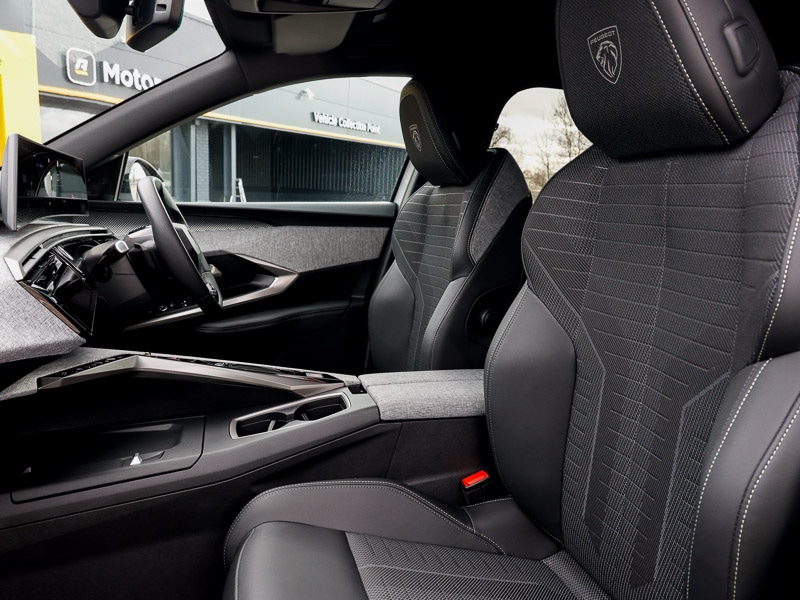 Used Peugeot 3008 2025 for sale - 77702115: Photo 18