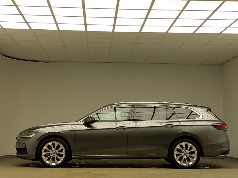 Used Skoda Superb 2024 for sale - 77697778: Photo 4