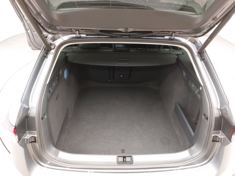 Used Skoda Superb 2024 for sale - 77697778: Photo 8