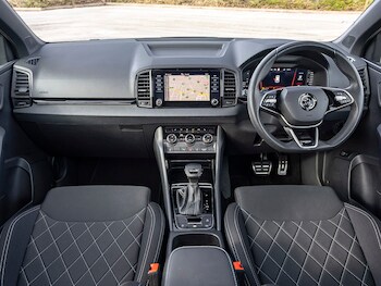 Used Skoda Karoq 2024 for sale - 77697777: Photo