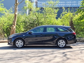 Used Kia Ceed 2023 for sale - 78333560: Photo