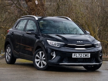 Used Kia Stonic 2022 for sale - 77697752: Photo