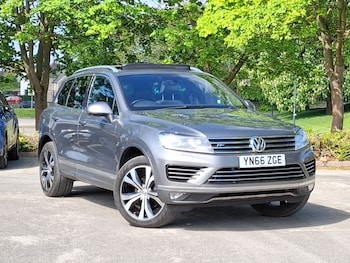 Used Volkswagen Touareg 2016 for sale - 79164799: Photo