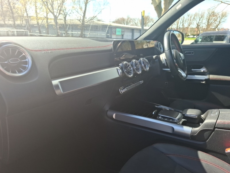 Used Mercedes-Benz EQB 2022 for sale - 78032876: Photo 5