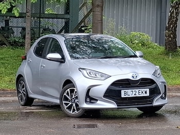 Used Toyota Yaris 2023 for sale - 78865615: Photo