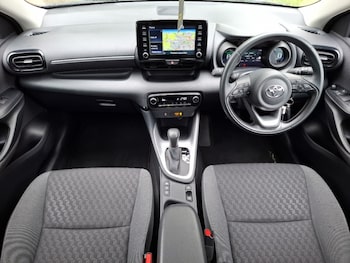 Used Toyota Yaris 2023 for sale - 78865615: Photo