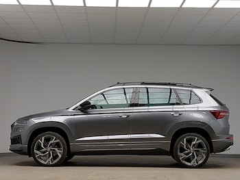 Used Skoda Karoq 2024 for sale - 77697779: Photo