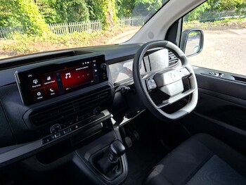 Used Vauxhall Vivaro 2024 for sale - 78653975: Photo