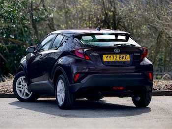 Used Toyota C-HR 2022 for sale - 77988184: Photo