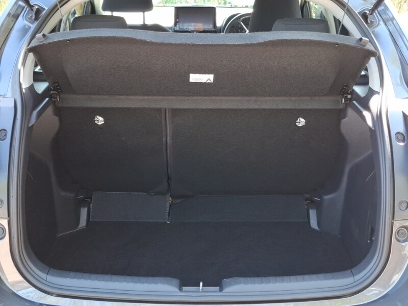 Used Mazda Mazda2 HYBRID 2024 for sale - 78164225: Photo 8