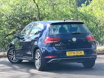 Used Volkswagen Golf 2018 for sale - 78327387: Photo