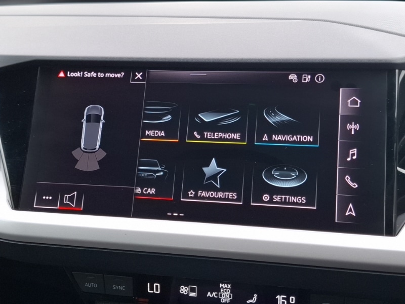 Used Audi Q4 e-tron 2023 for sale - 78178675: Photo 10