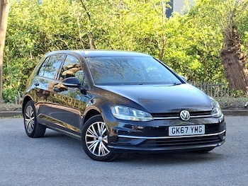 Used Volkswagen Golf 2017 for sale - 78425347: Photo