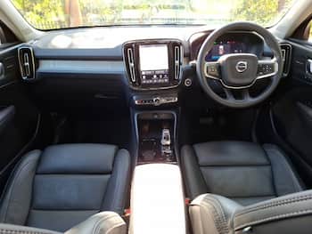 Used Volvo XC40 2025 for sale - 79852955: Photo
