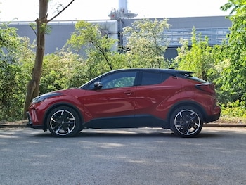 Used Toyota C-HR 2023 for sale - 78522673: Photo