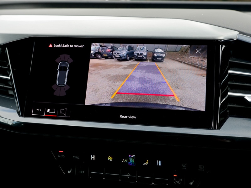 Used Audi Q4 e-tron 2023 for sale - 77847114: Photo 14