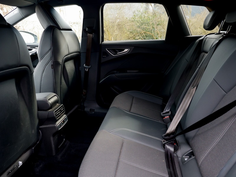 Used Audi Q4 e-tron 2023 for sale - 77847114: Photo 6