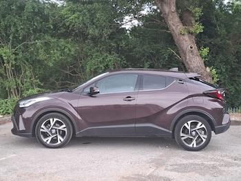 Used Toyota C-HR 2023 for sale - 78900752: Photo