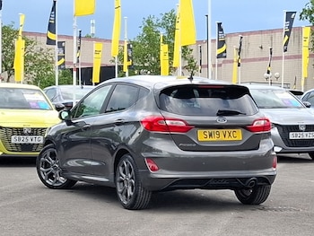 Used Ford Fiesta 2019 for sale - 78440721: Photo