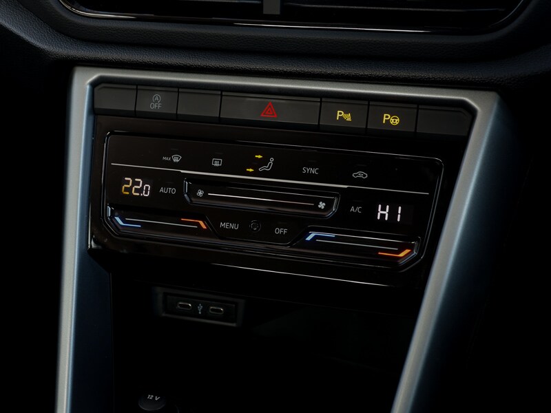 Used Volkswagen T-Roc 2022 for sale - 77751280: Photo 19