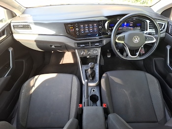 Used Volkswagen Polo 2024 for sale - 79315795: Photo