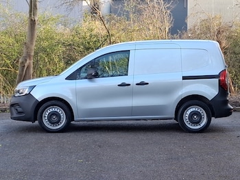 Used Renault Kangoo 2024 for sale - 78580676: Photo