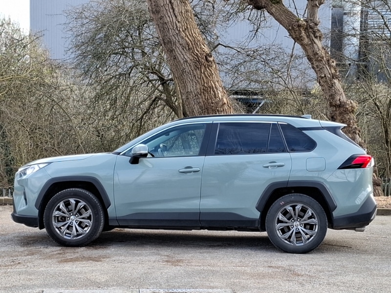 Used Toyota RAV4 2022 for sale - 77891885: Photo 4