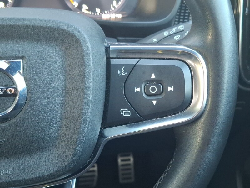 Used Volvo XC40 2021 for sale - 77722060: Photo 14