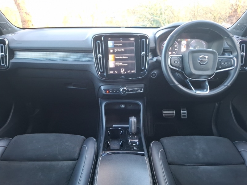 Used Volvo XC40 2021 for sale - 77722060: Photo 2