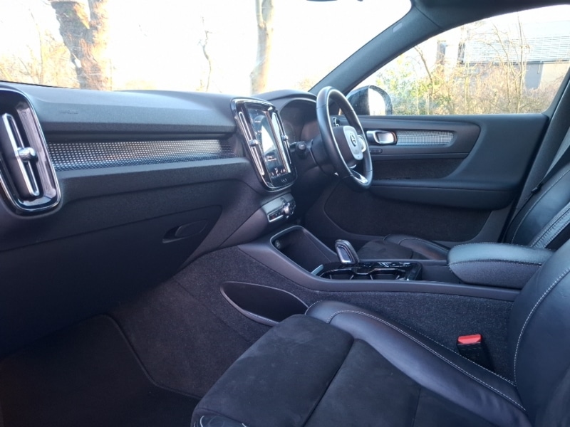 Used Volvo XC40 2021 for sale - 77722060: Photo 5