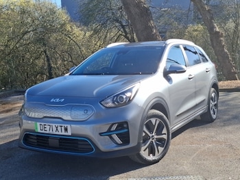 Used Kia Niro 2022 for sale - 77933000: Photo