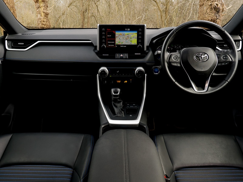 Used Toyota RAV4 2022 for sale - 77751300: Photo 2