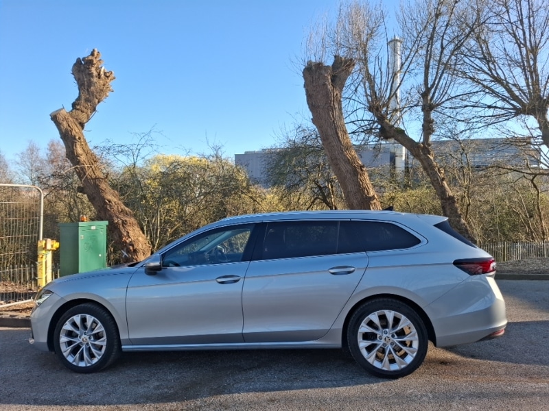 Used Skoda Superb 2024 for sale - 77938971: Photo 4