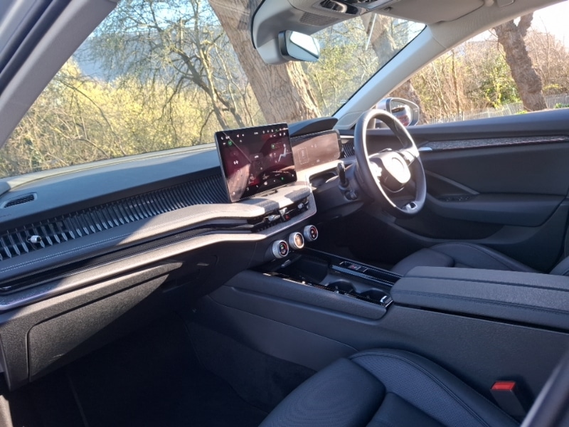 Used Skoda Superb 2024 for sale - 77938971: Photo 5