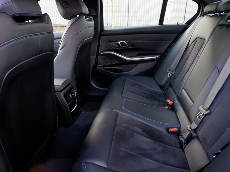 Used BMW 3 Series 2024 for sale - 77697723: Photo 6