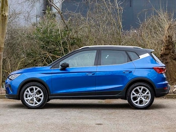 Used SEAT Arona 2025 for sale - 77776979: Photo