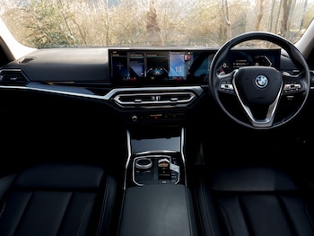 Used BMW 3 Series 2023 for sale - 77751294: Photo