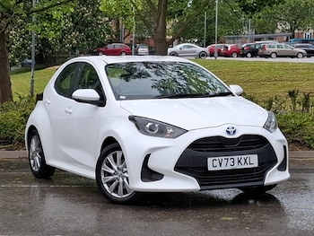 Used Toyota Yaris 2023 for sale - 78821346: Photo