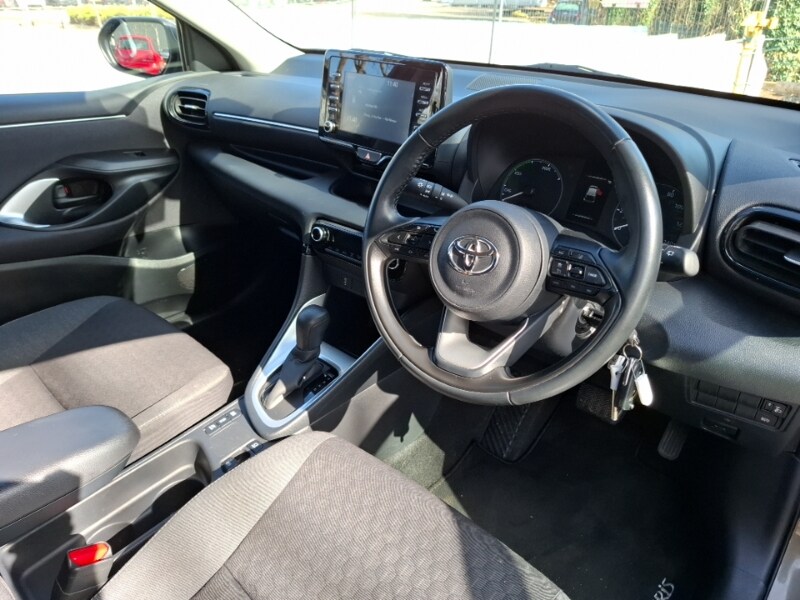 Used Toyota Yaris 2023 for sale - 77889565: Photo 18