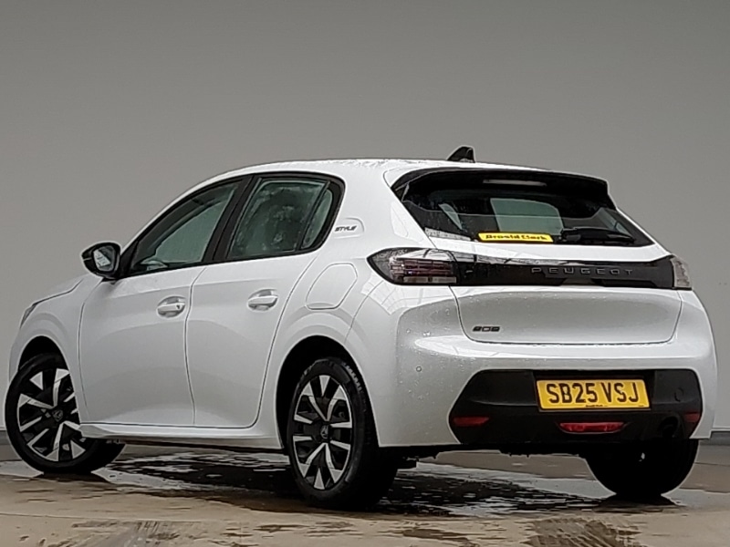 Used Peugeot 208 2025 for sale - 77697768: Photo 3