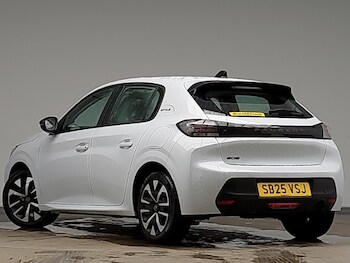 Used Peugeot 208 2025 for sale - 77697768: Photo