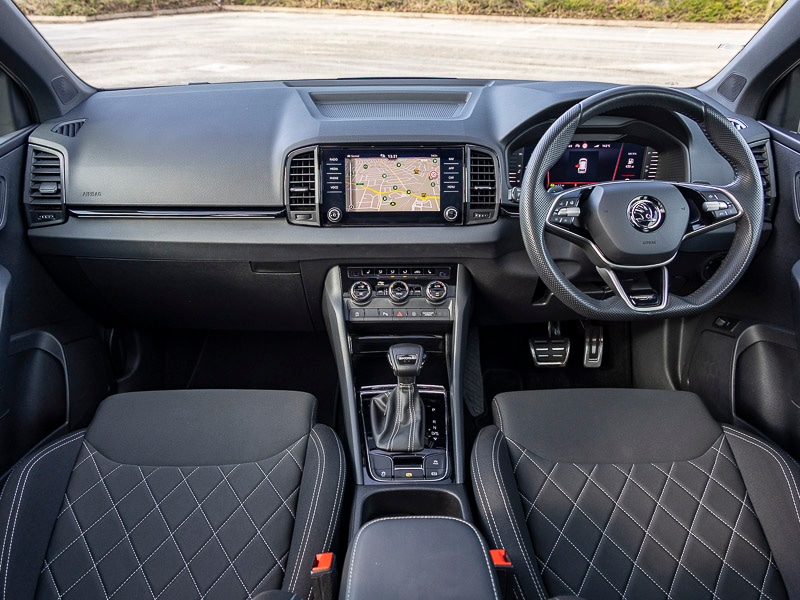 Used Skoda Karoq 2024 for sale - 78057382: Photo 2